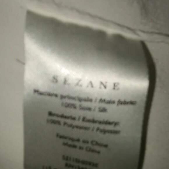 Sézane Cream Blouse with Bishop Sleeves and Peter Pan Collar - Picture 2 of 6